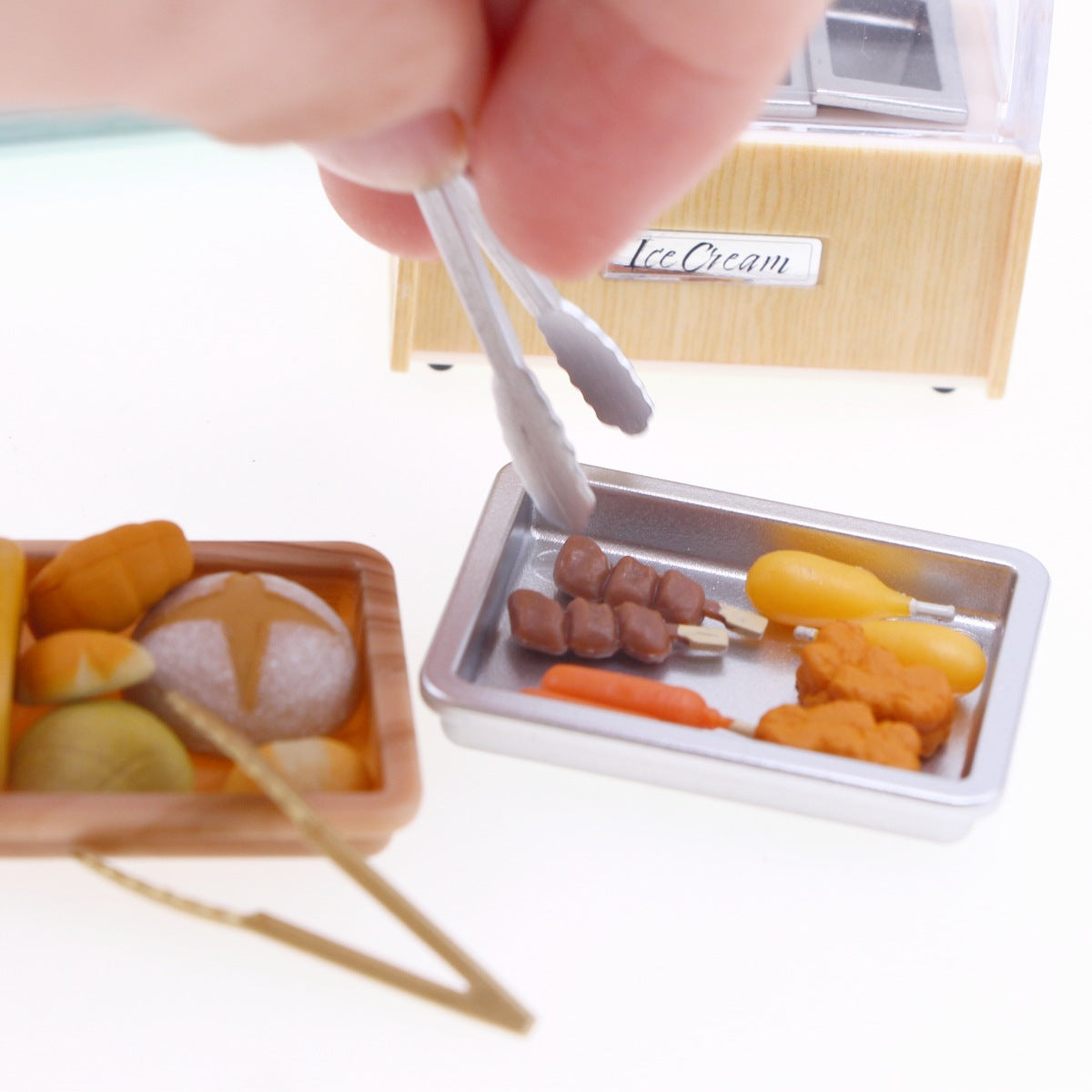 Mini Oden Bread Machine Set with Mini Food for Dollhouse