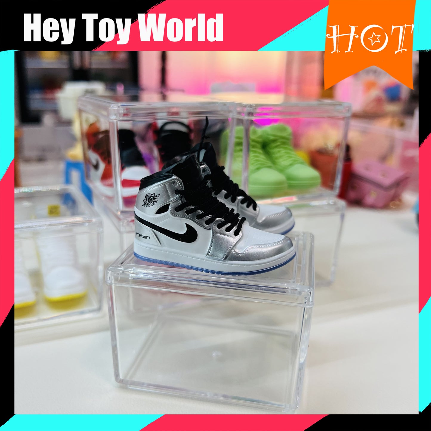 Mini Trend Nike Shoes with Clear Box for Gift Doll Decoration