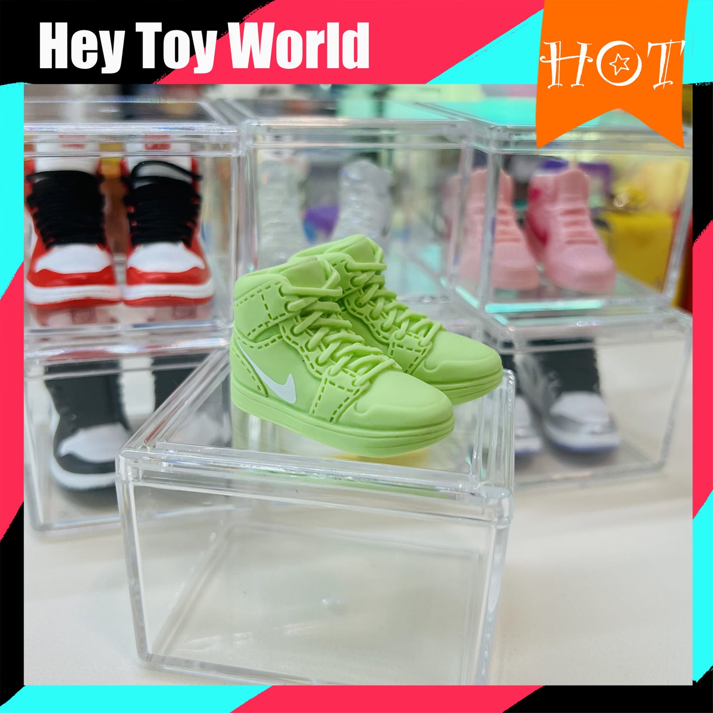 Mini Trend Nike Shoes with Clear Box for Gift Doll Decoration