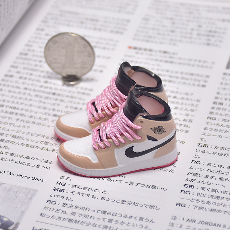 Mini Trend Nike Shoes with Clear Box for Gift Doll Decoration